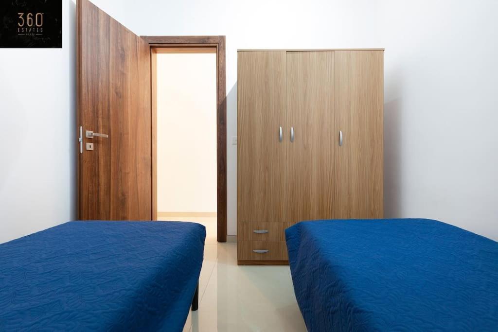 Comfy Apt With Terrace, 5 Mins To Sliema Ferries By 360 Estates Gzira Exterior photo